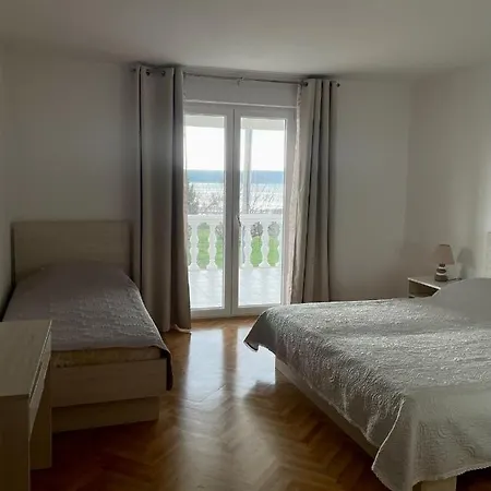 Apartments-pia Appartamento